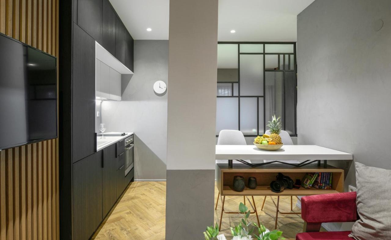 Olvios Luxury Suites Солун Екстериор снимка