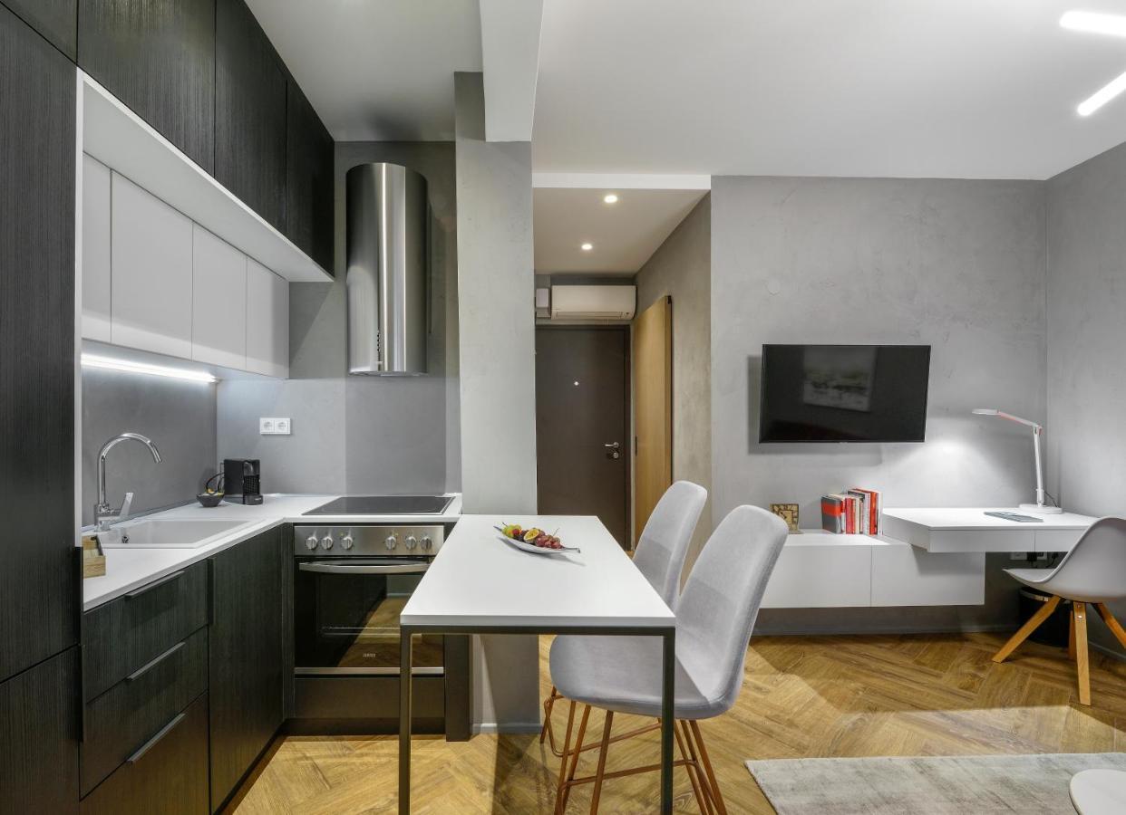 Olvios Luxury Suites Солун Екстериор снимка